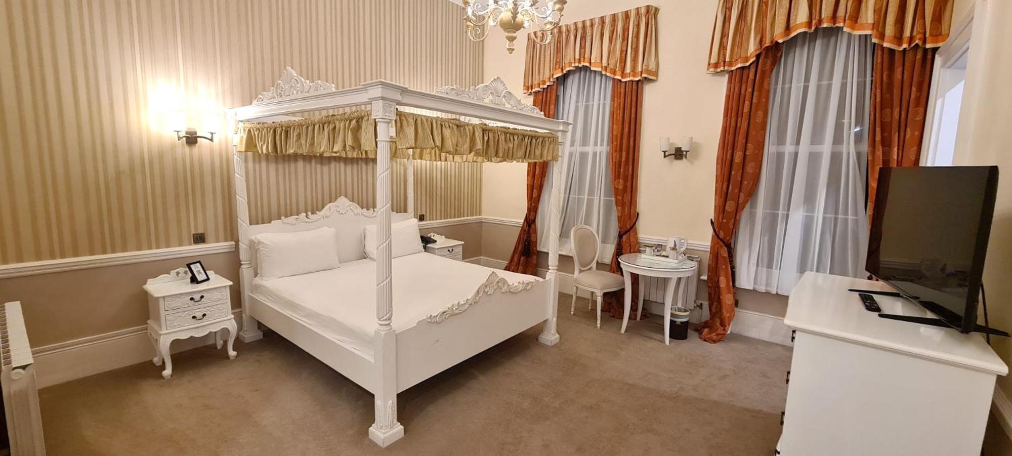 Manor Of Groves Hotel, Golf & Health Club سوبريدجورث المظهر الخارجي الصورة