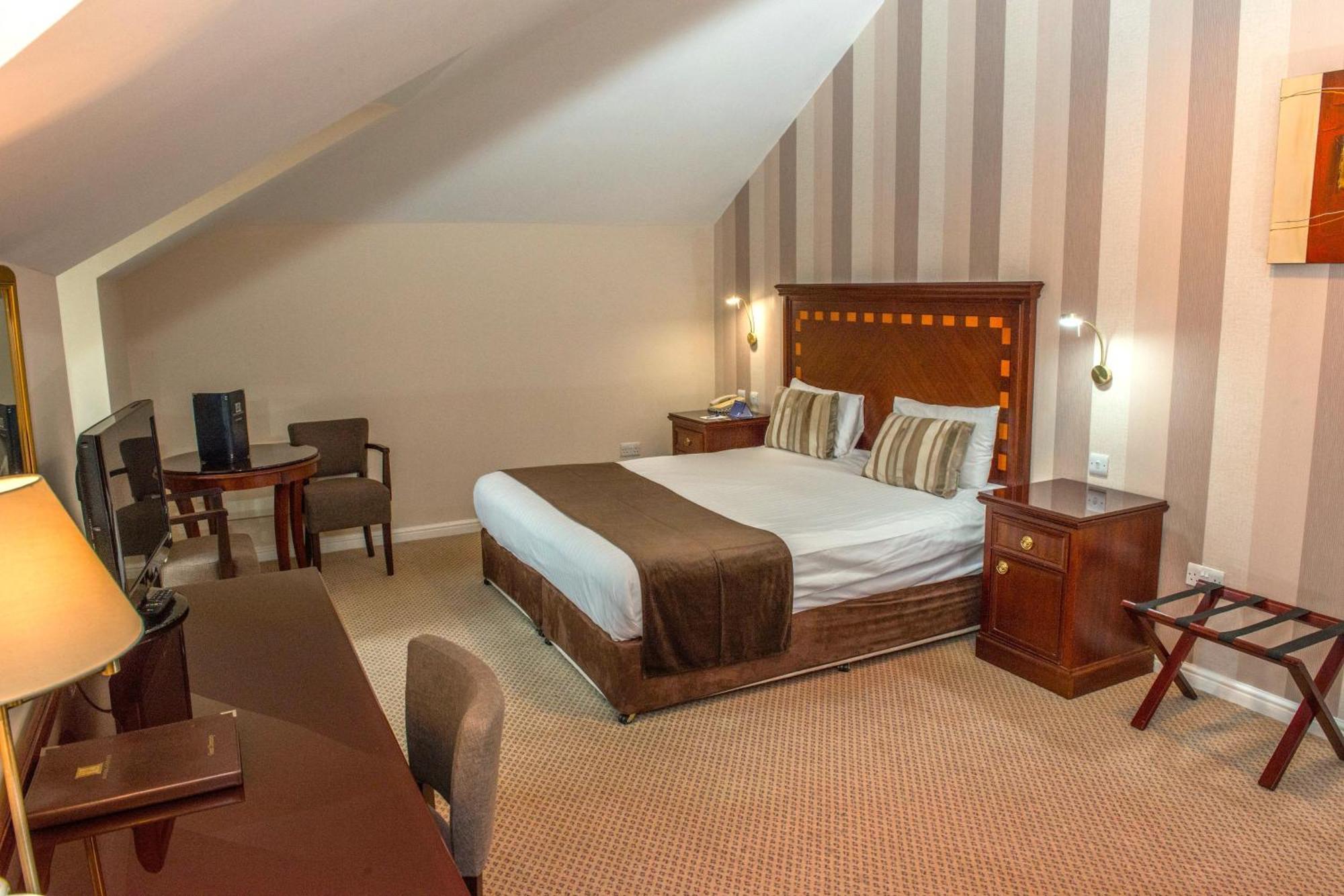 Manor Of Groves Hotel, Golf & Health Club سوبريدجورث المظهر الخارجي الصورة